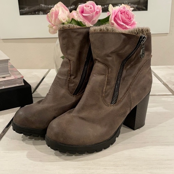 Mossimo Supply Co. Shoes - Sweater Ankle Boots